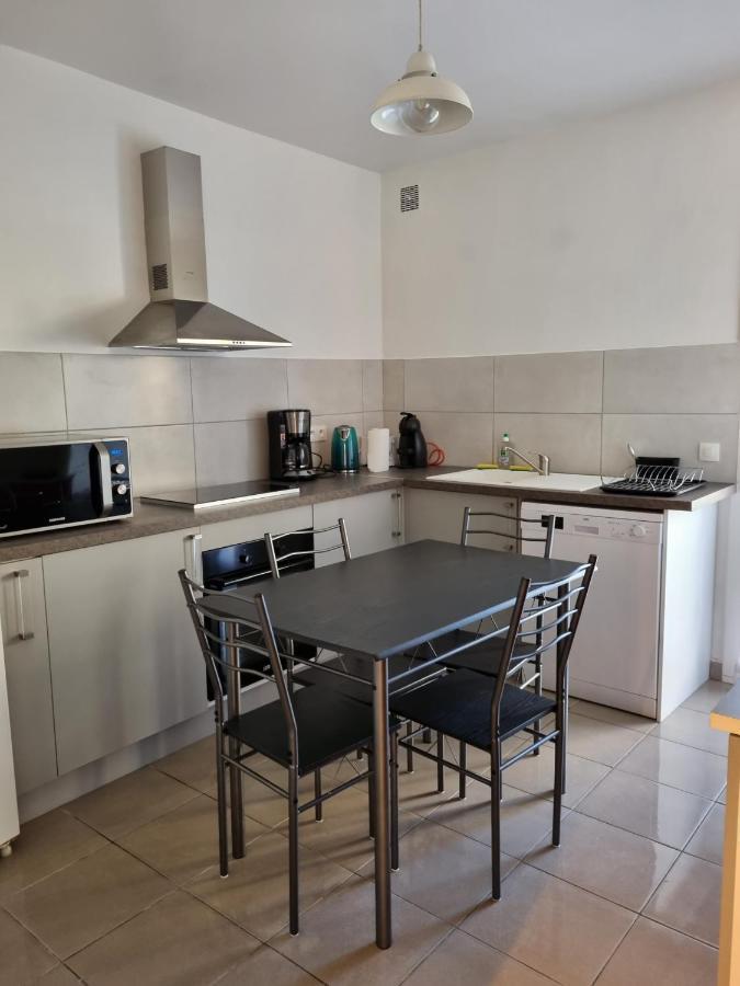 Location Vacances T4 Bas De Villa Toulon Eksteriør bilde